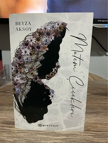 Matem Çiçekleri Beyza Aksoy imzalı 1.baskı