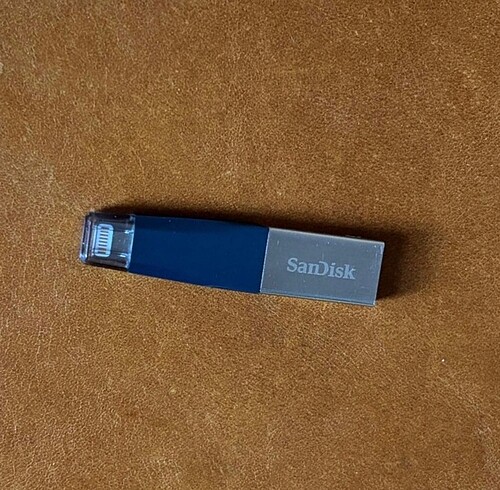 Sandisk İxpand 128GB USB BELLEK