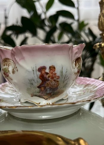 Pembe ve Altın Detaylı Porselen Tabak - Görsel 5