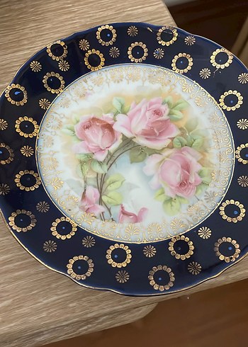 Kobalt Mavi Çiçek Desenli Porselen Fincan ve Tabak - Görsel 3