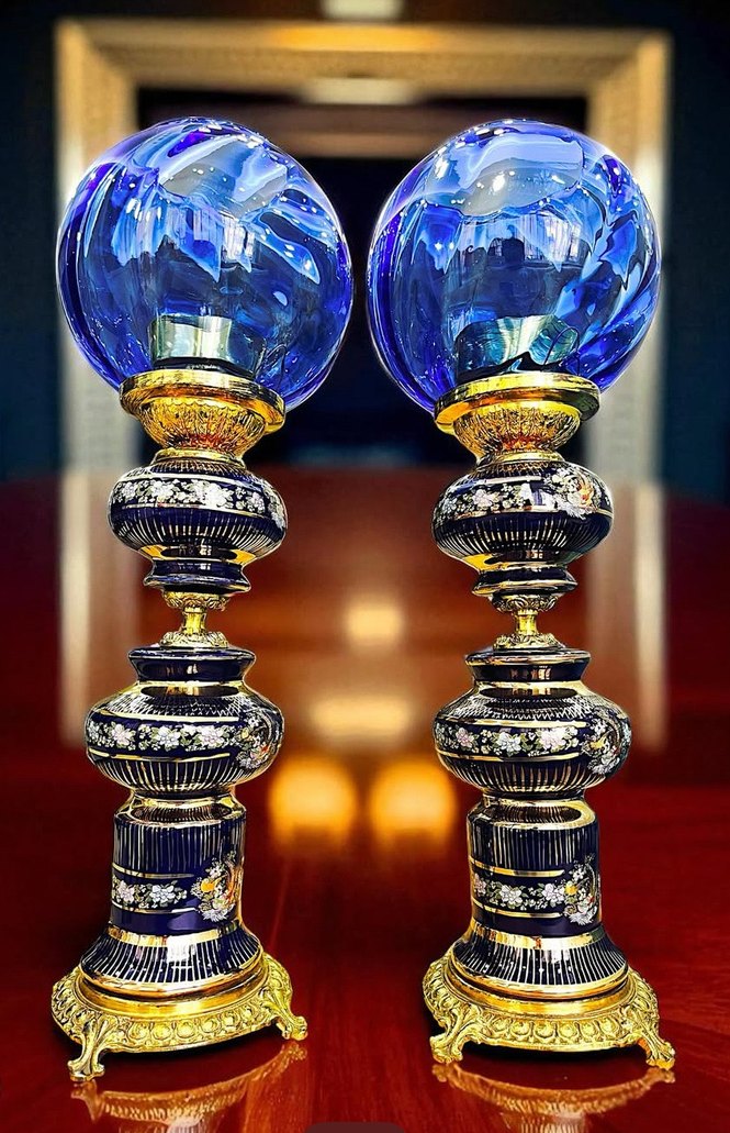 Koyu Mavi Camlı Antika Masa Lambası Çifti - Görsel 3