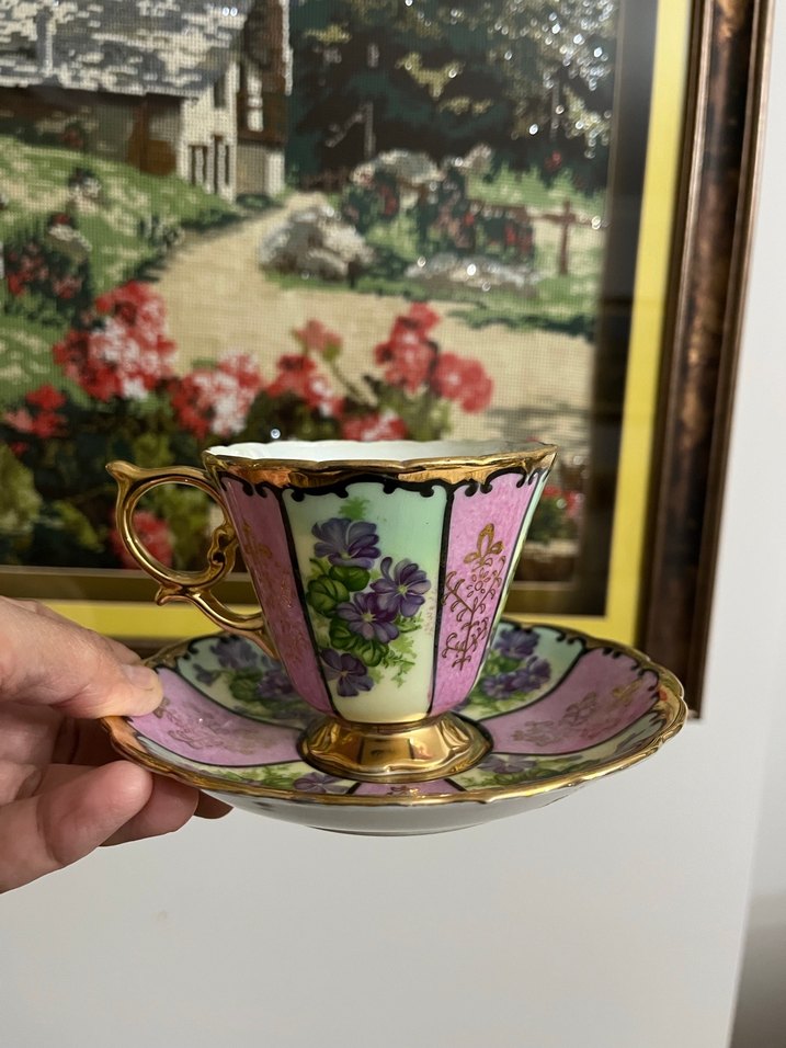 Altın Detaylı  Mavi  ve Pembe Porselen Çift Çay Fincan Takımı - Görsel 2