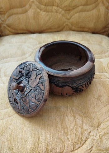 Koyu Kahverengi Ahşap Kapaklı Vazo - Görsel 2