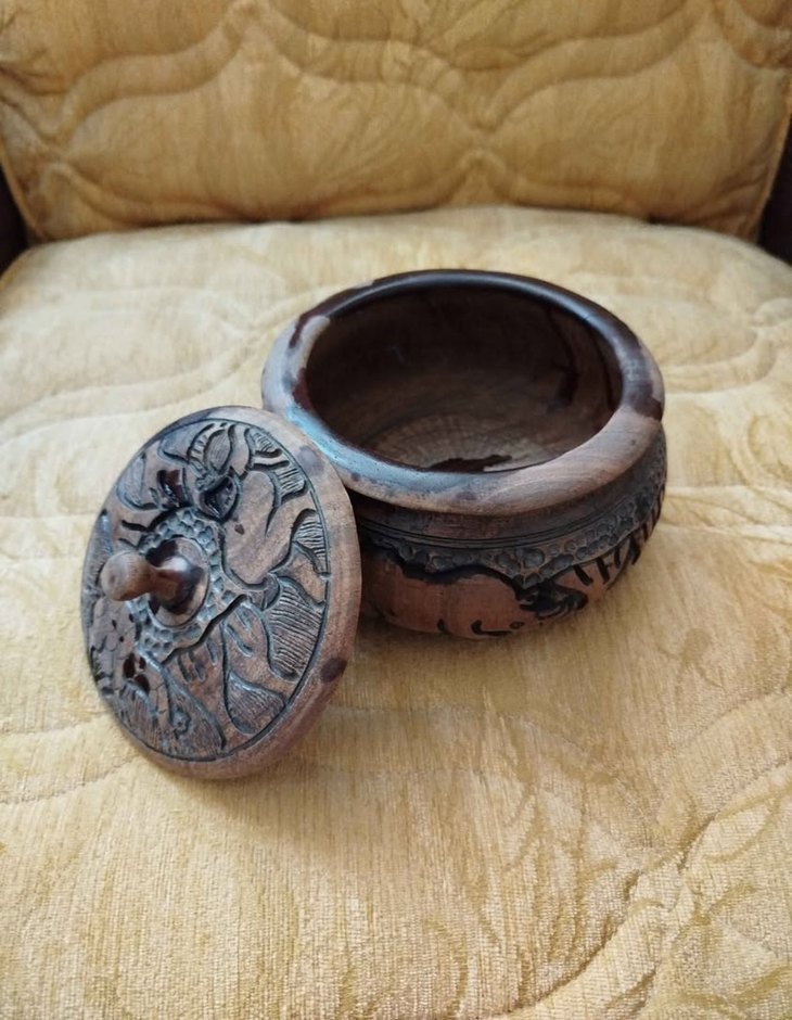 Koyu Kahverengi Ahşap Kapaklı Vazo - Görsel 2