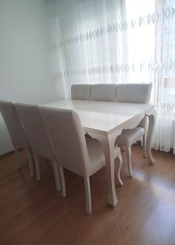 kırık beyaz yemek masası - Görsel 3
