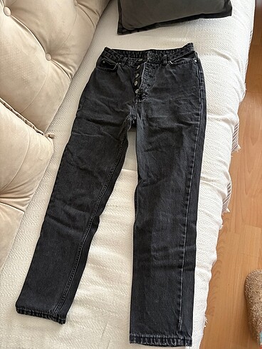 Trendyol siyah jean 34 beden