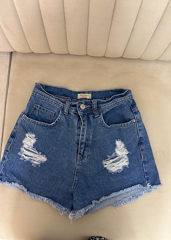 Kadın Lacivert Kemerli Mini Kot Şort