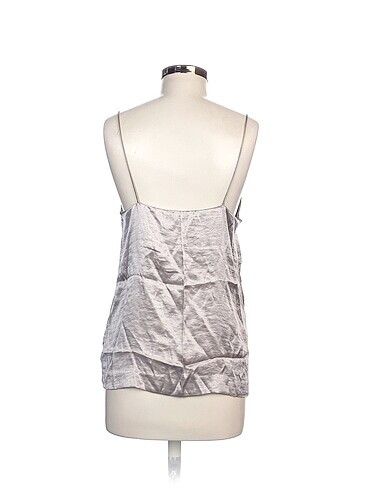 40 Beden H&M Bluz %70 İndirimli.