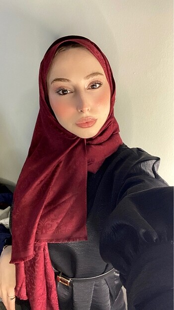 Desenli şal