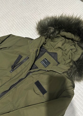 Kadın yeşil Kışlık Kürklü Kapüşonlu Mont - Görsel 2