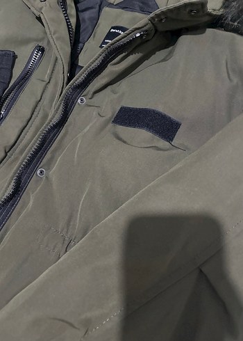 Kadın yeşil Kışlık Kürklü Kapüşonlu Mont - Görsel 4