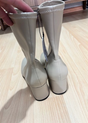 Bej Deri Kadın Stiletto Bot - Görsel 5