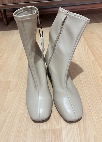 Bej Deri Kadın Stiletto Bot - Görsel 2