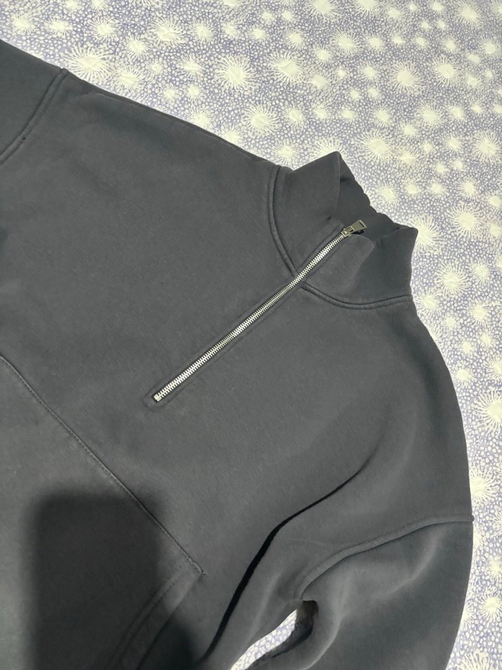 Gri Fermuarlı Yüksek Yakalı  Polar - Görsel 3