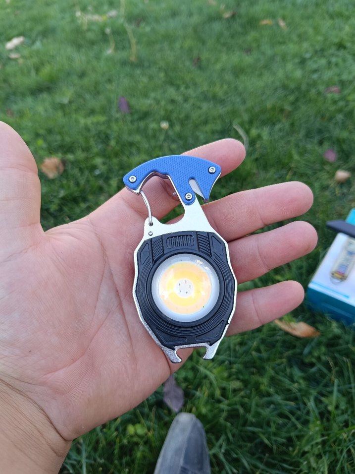 Şarjlı LED Anahtarlık Işığı W5147 - Görsel 5