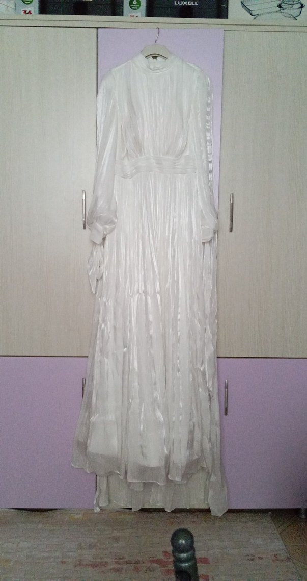 Beyaz Abiye - Görsel 4