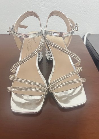 Kadın taşlı şeffaf topuklu abiye ayakkabısı - Görsel 4