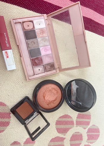 Pembe Tonlarda Makyaj Seti - Görsel 2