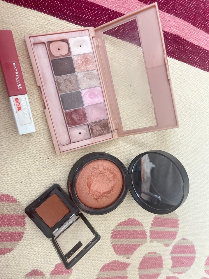 Pembe Tonlarda Makyaj Seti - Görsel 2