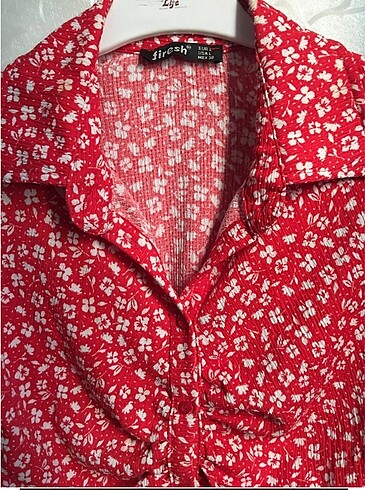 Kadın önü büzgülü çiçekli gömlek - Görsel 4