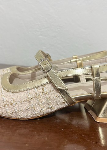 Bej Tokalı Kadın Topuklu Ayakkabı - Görsel 3