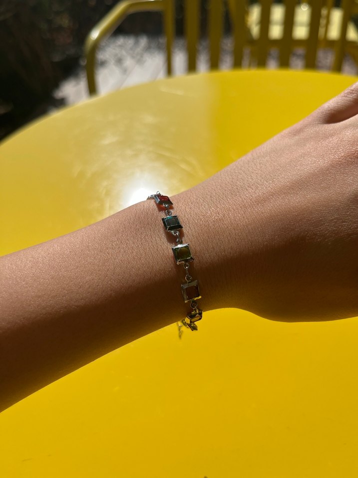 Renkli Zincir Detaylı  Kadın Bileklik - Görsel 3