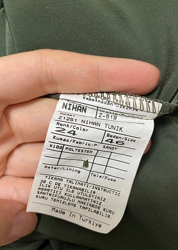 Yeşil Düğmeli uzun pardesü - Görsel 3