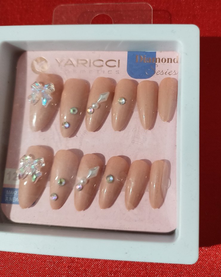 Bej Renkli Taşlı Tırnak Süslemeleri Takma Tırnak - Görsel 3