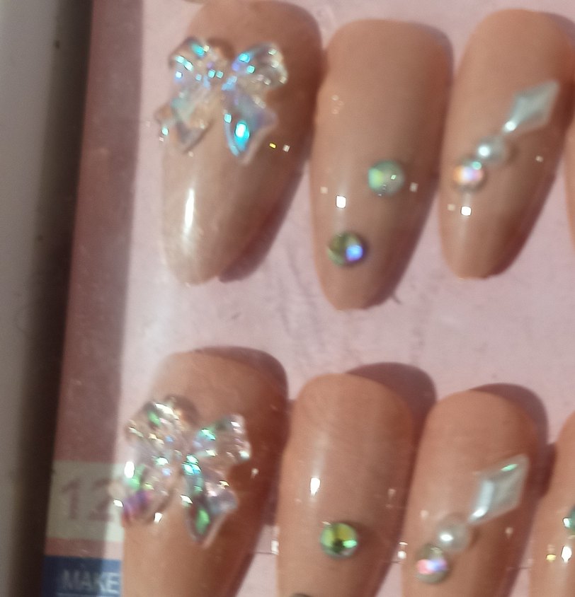 Bej Renkli Taşlı Tırnak Süslemeleri Takma Tırnak - Görsel 2