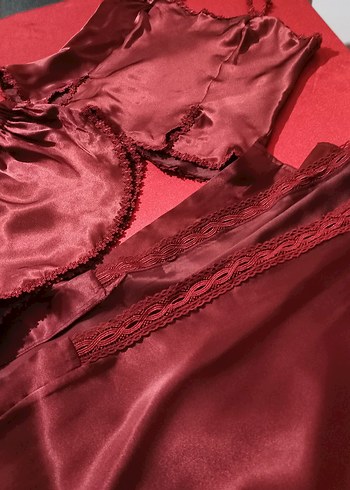 Bordo Parlak Uzun Kadın Sabahlık ve şortlu takım - Görsel 9