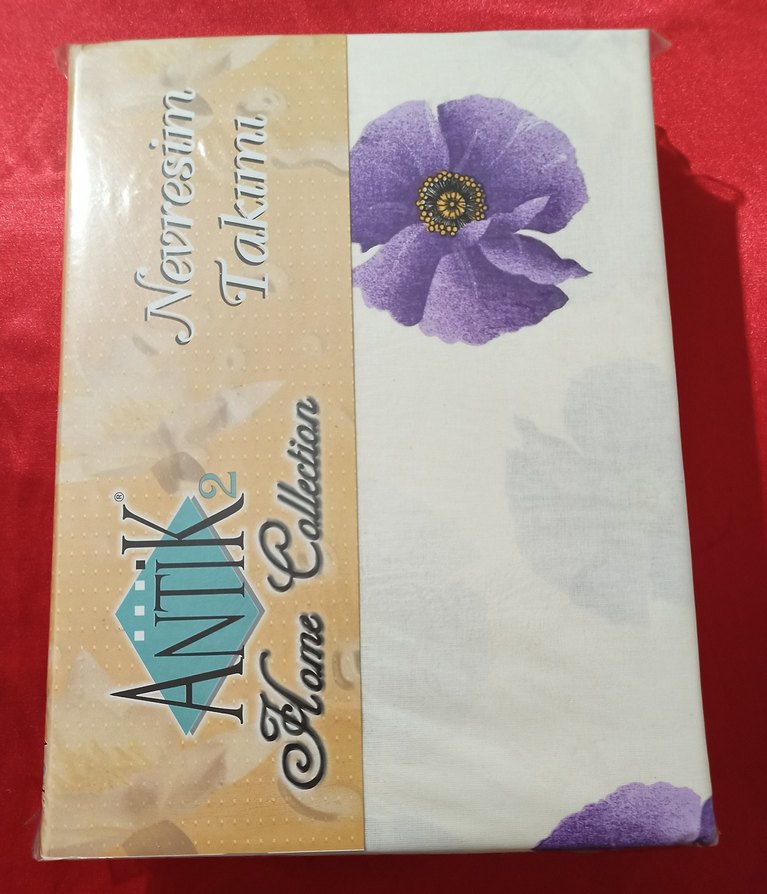 Mor Çiçek Desenli Nevresim Takımı - Görsel 5