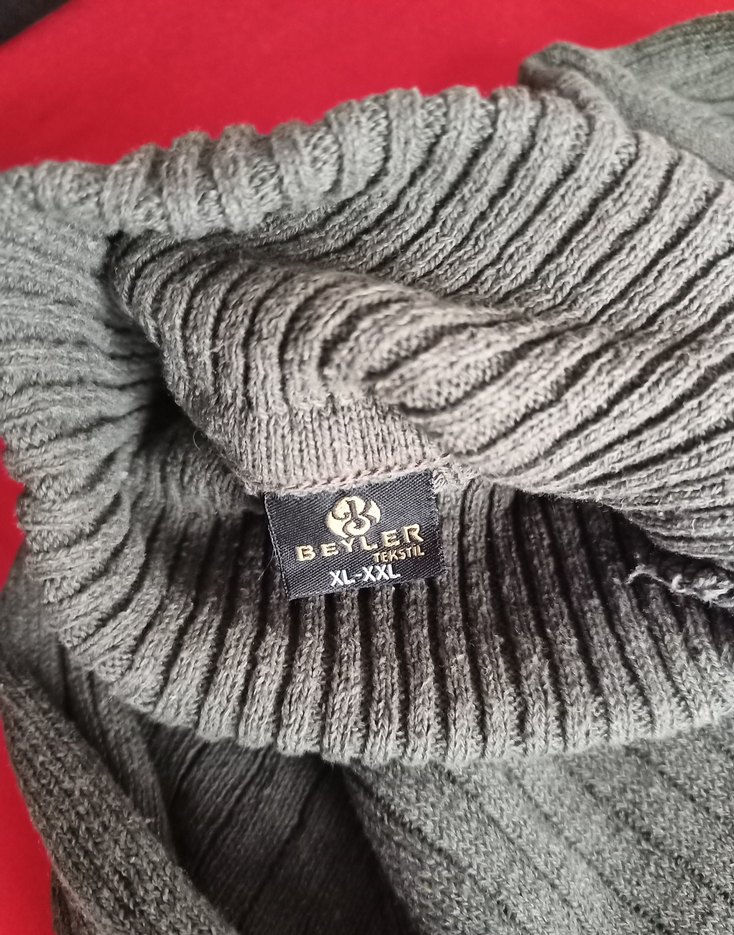 Haki Boğazlı Fitilli Kadın Kazak - Görsel 5