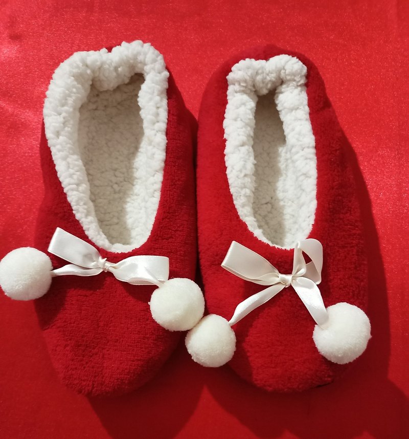 Kadın Kırmızı Kürklü Sıcak Ev Terliği - Görsel 2