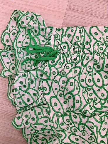 36 Beden yeşil Renk H&M Dıvıded fırfırlı etek bluz Takımı