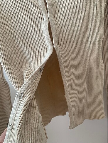Pull and Bear Pull&bear kopçalı crop hırka