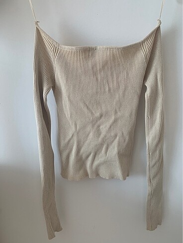s Beden ten rengi Renk Pull&bear kopçalı crop hırka