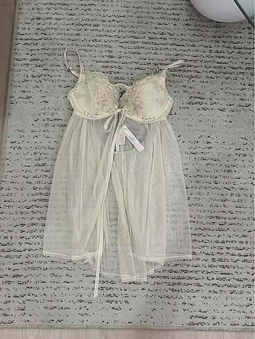 Victoria?s Secret 36B gecelik