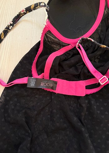 Victoria s Secret 32C Desenli Siyah-Pembe Gotik Midi Gecelik