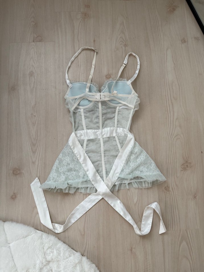 34B Dantel Detaylı Beyaz Mini gecelik - Görsel 2