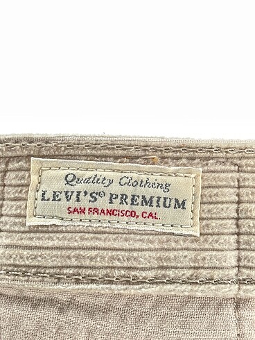 31 Beden ten rengi Renk Levis Jean / Kot %70 İndirimli.