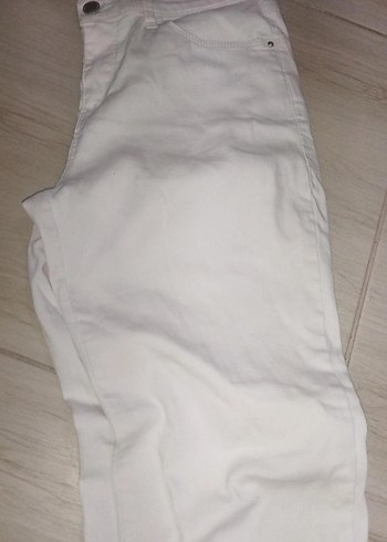 LC Waikiki Düğmeli Beyaz Kadın Midi Kot Pantolon