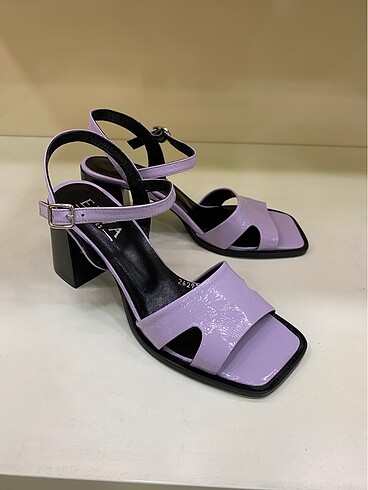 Hakiki kırışık rugan topuklu sandalet 36-38-39