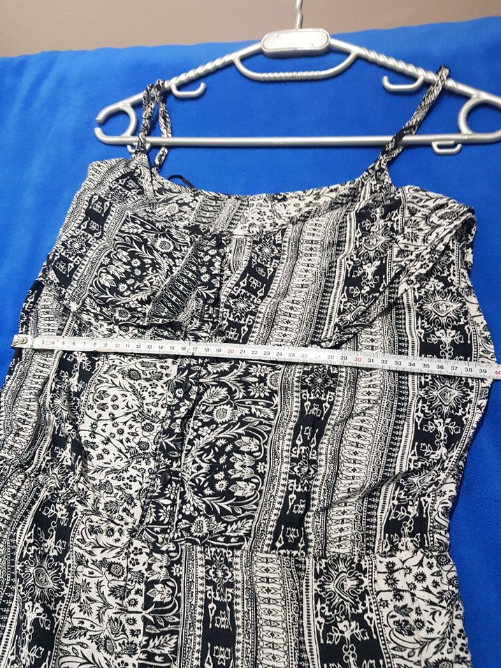 ayarlanabilir ip askılı önden düğmeli fırfırlı Tulum - Görsel 3