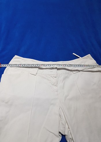 Kadın Beyaz Pamuklu Kumaş kapri Pantolon - Görsel 4