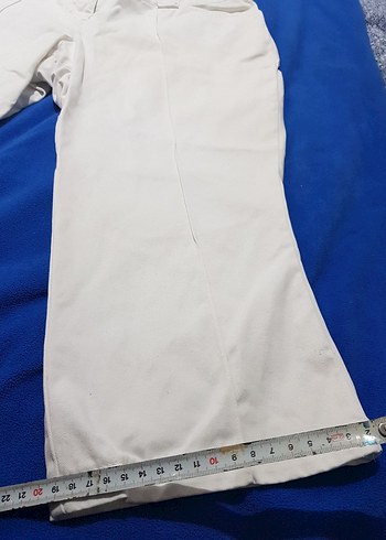 Kadın Beyaz Pamuklu Kumaş kapri Pantolon - Görsel 3