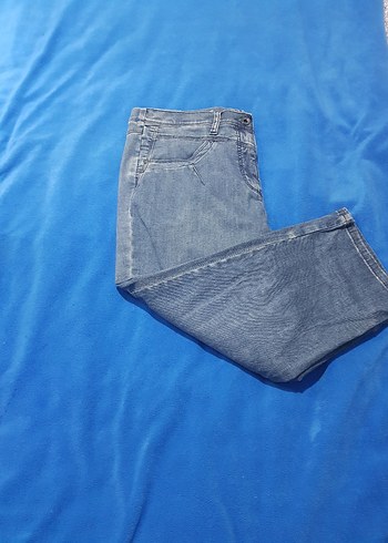 Gri mavi Tonlu Kadın Midi Boy Salaş Kot Pantolon - Görsel 6