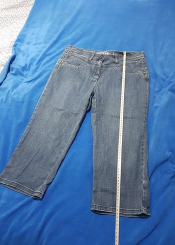 Gri mavi Tonlu Kadın Midi Boy Salaş Kot Pantolon - Görsel 3