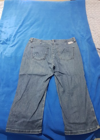 Gri mavi Tonlu Kadın Midi Boy Salaş Kot Pantolon - Görsel 2