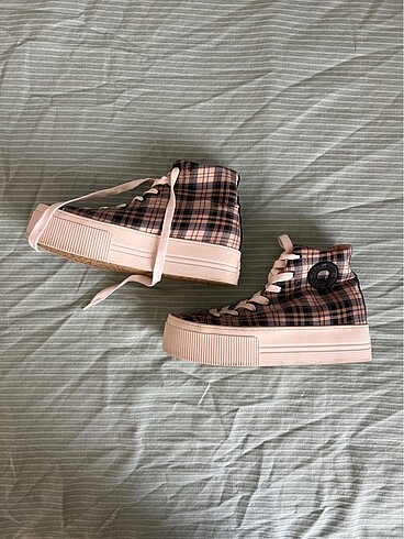 Bershka platform ayakkabı