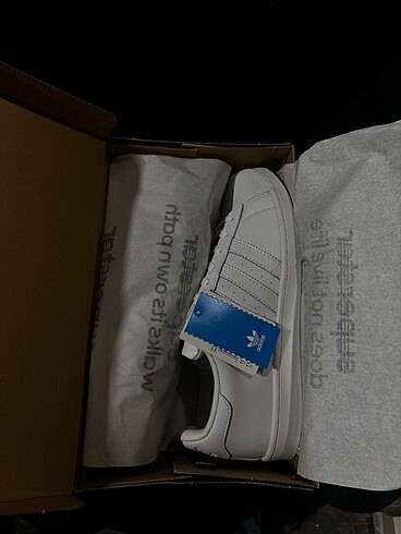 Adidas Superstar